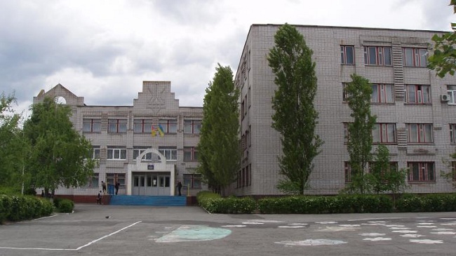 В Каменском прошли первые конкурсы на должность директоров школ