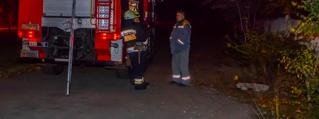 В Днепре возле гостиницы «Парус» горит коллектор: в городе начались проблемы с доступом к интернету