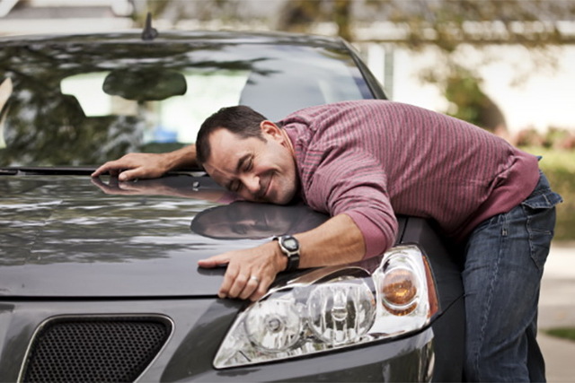 На Днепропетровщине арестовывают имущество должников за коммуналку