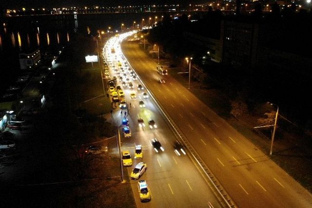 На Набережной Заводской обстреляли Mercedes: погиб мужчина