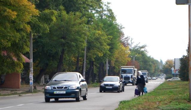 «Печальные лидеры»: самые опасные дороги для пешеходов Каменского (советы профессионалов)