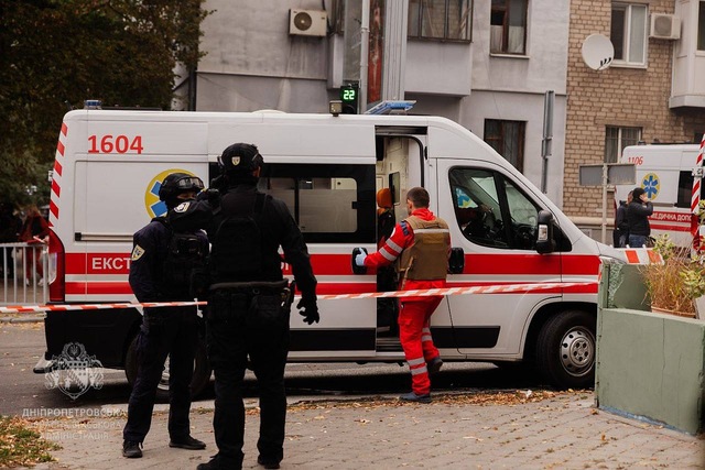 Кількість постраждалих через атаку по Дніпру зросла