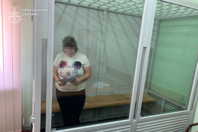 Без разрешения взял хлеб и печенье: На Днепропетровщине супруги избили до смерти 4-летнего сына