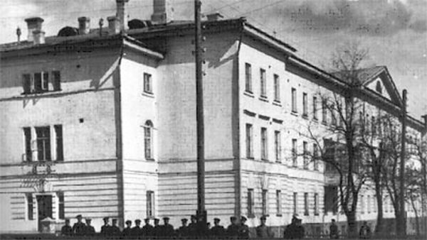 155 років тому у нашому місті заснували Фельдшерську школу