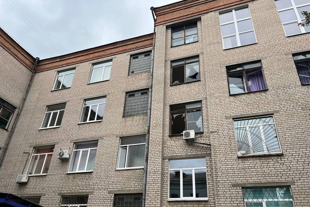 ДНУ просит помощи в восстановлении корпусов после дроновой атаки