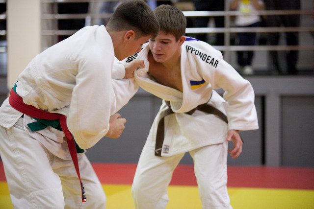 В Днепре состоялся областной чемпионат по дзюдо среди спортсменов до 17 лет
