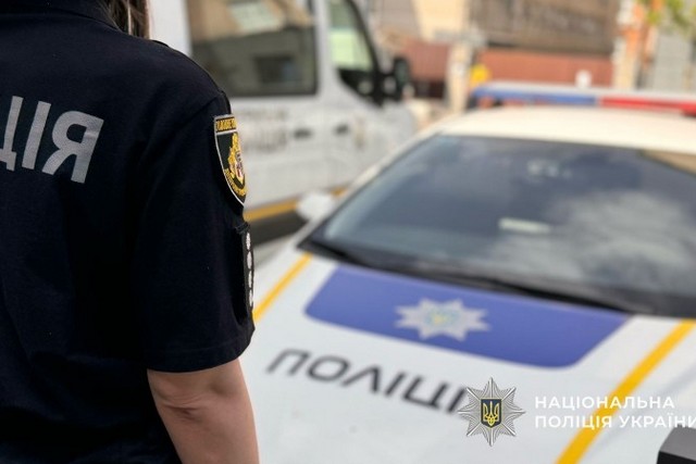 У Дніпрі патрульні у водія виявили викрадений телефон