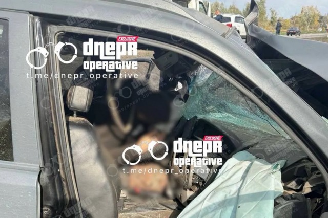 На трасі Дніпро – Кривий Ріг вантажівка виїхала на зустрічну смугу та зіштовхнулась з Nissan: загинув 43-річний чоловік