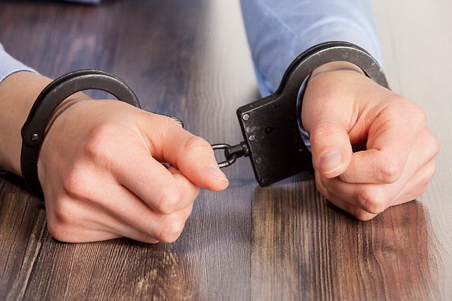 Директор фінансової компанії з Дніпра отримав 4 роки за зловживання повноваженнями