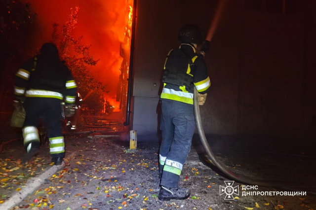 Вночі росіяни масовано атакували Дніпропетровщину безпілотниками: захисники неба збили 37 з них