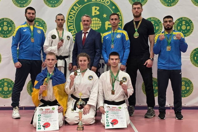 10 медалей завоевали днепровские спортсмены на Чемпионате мира по рукопашному бою