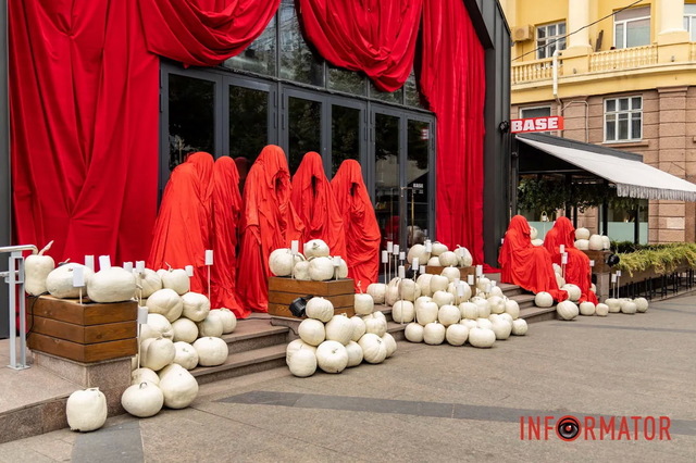 Днепр готовится к Хэллоуину