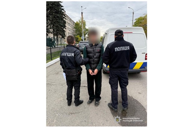 За распространение наркотиков на территории города следователи Днепра сообщили о подозрении 16-летнему парню