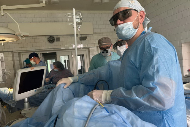 Новорожденному ребенку в Днепре провели сложнейшую операцию