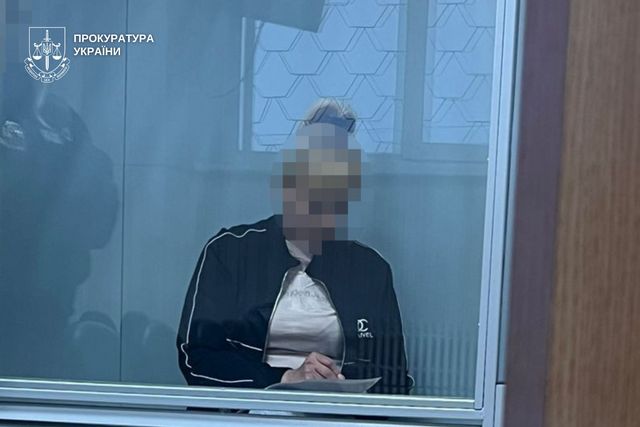 Сприяли ризиковим підприємствам уникати сплати податку – у Дніпрі судитимуть учасників ОЗГ, до якої входила екскерівниця податкової служби