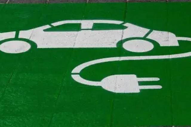 Украинский автопарк пополнился 56 тыс. электромобилей с начала года: регионы-лидеры