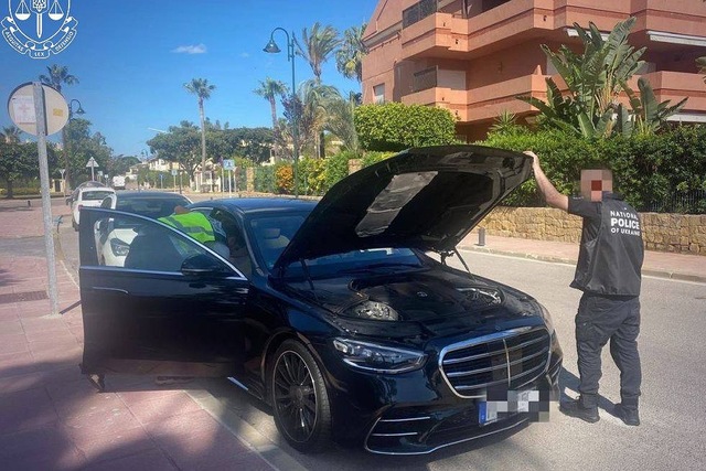 На Дніпропетровщині викрито учасників міжнародного угруповання, яке викрадало авто в ЄС