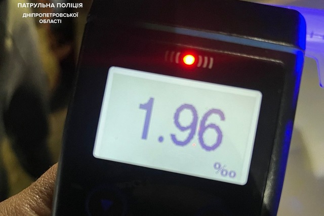 В Днепре пьяные водители пытались скрыться от патрульных