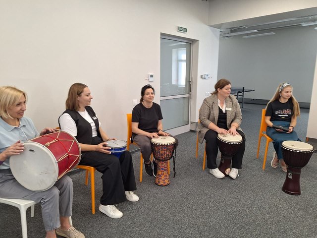 Благодійний проект Victory Beats відкрив напрям музичної терапії в Superhumans Дніпро