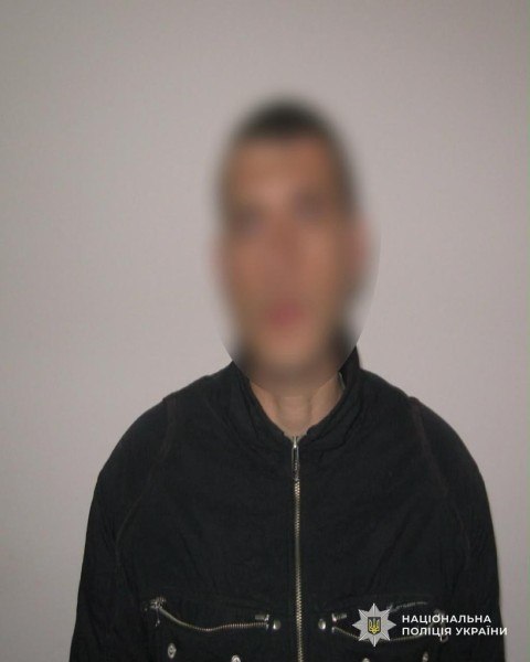 На Днепропетровщине полицейские разоблачили 49-летнего горожанина в хранении каннабиса