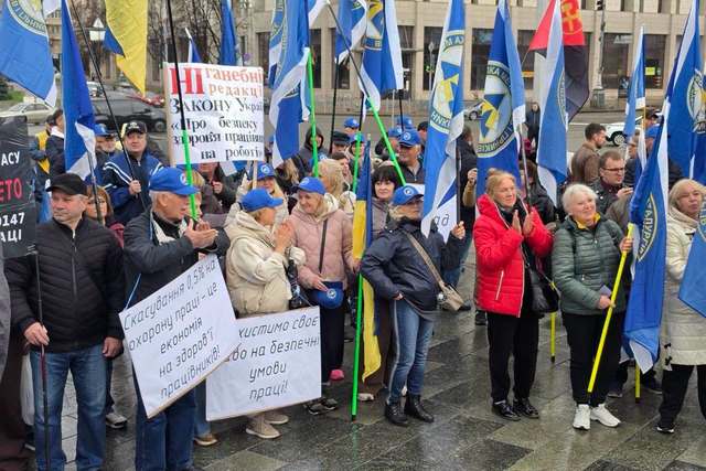������ ������������� ������ �� ������