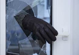 � ��������������� ���� ����� � ����