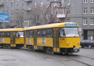 19 ������ ������� �1 � 5 ������� �������, � 15-� ������������ ��������