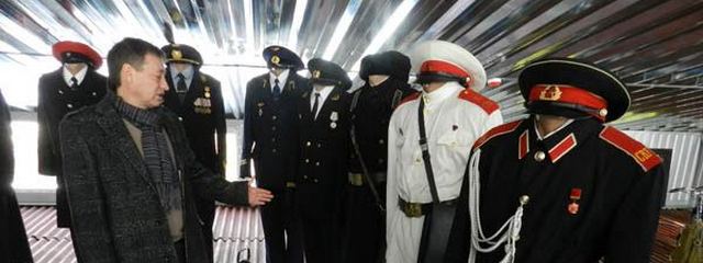 На Дніпропетровщині відкрилася унікальна виставка старовинної форми та амуніції