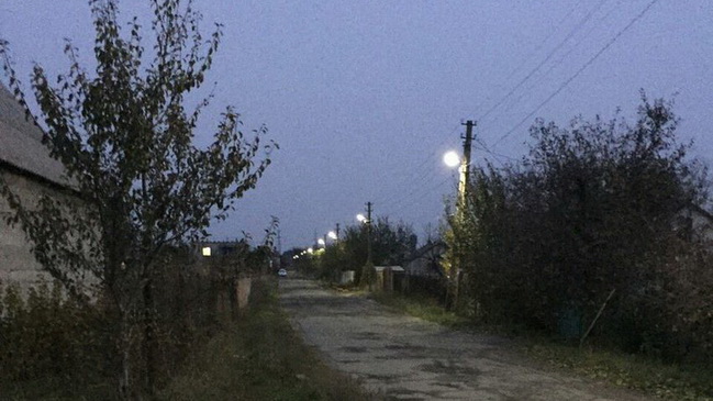 Окраїни Кам`янського стають світлішими