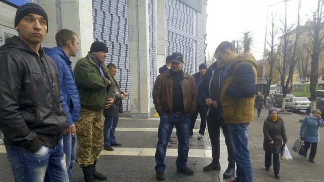 Апелляционный суд в очередной раз перенес слушание по делу сына главврача 4-й больницы Каменского