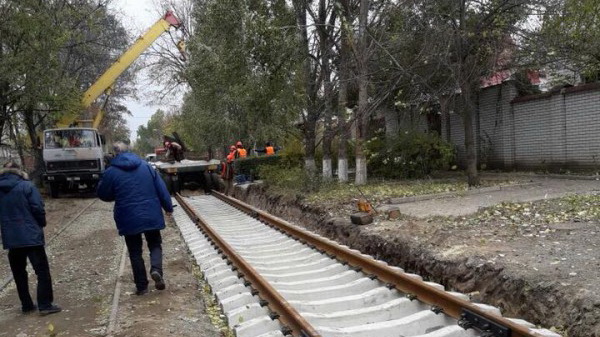 ������ ������� ����������������� ��������� ���������� ����� � ������