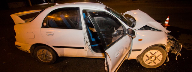 На Донецком шоссе столкнулись Daewoo Lanos и Mercedes Sprinter