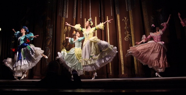 Каменской театр покажет обновленную «Летучую мышь»