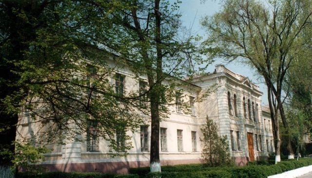 Каменской технический лицей переименуют в честь Анатолия Лигуна