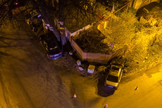 В Днепре столкнулись Opel и Chevrolet: пострадал мужчина