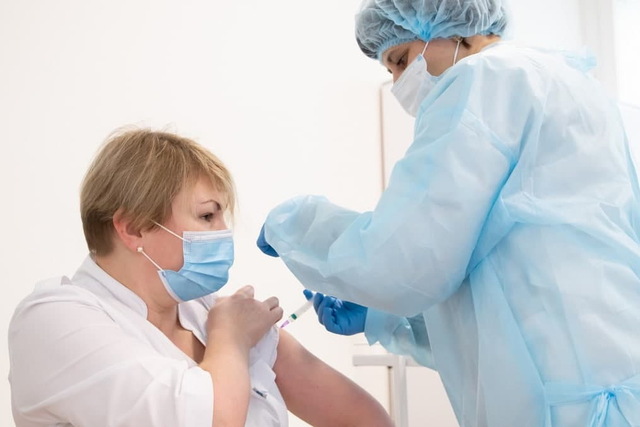 МОЗ расширило список: для кого еще вакцинация обязательна