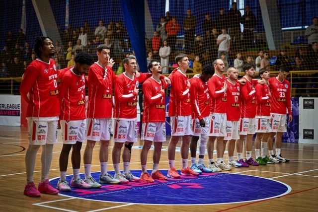 БК Ровно. Фото - bcrivne.com Суперліга: БК «Дніпро» в овертаймі поступився БК «Рівне», зазнавши першої поразки у чемпіонаті