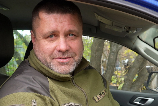 Он променял комбайн на броневик