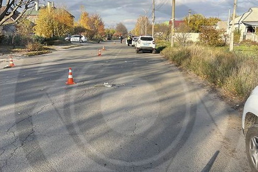 У Дніпрі на Поштовій Infiniti насмерть збив 21-річного хлопця