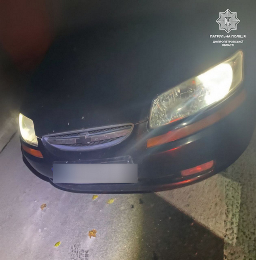 У Дніпрі патрульні виявили у водія Chevrolet підроблені документи