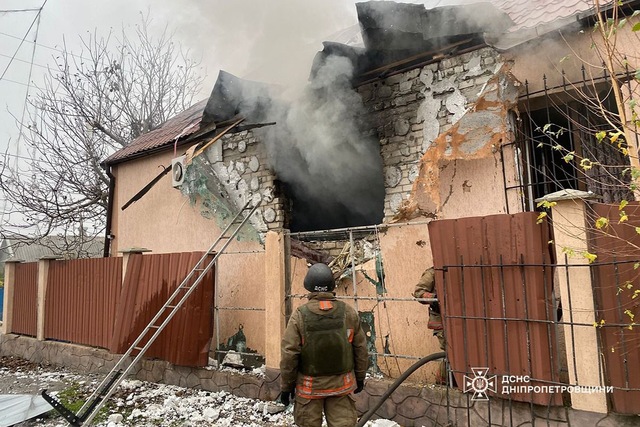 В Никополе в результате российской атаки пострадали 2 человека