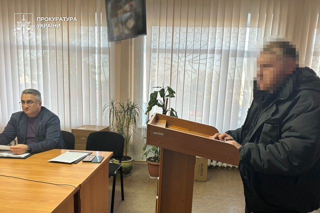 Сообщено о подозрении: на Днепропетровщине мужчина развращал несовершеннолетнюю и хранил детскую порнографию