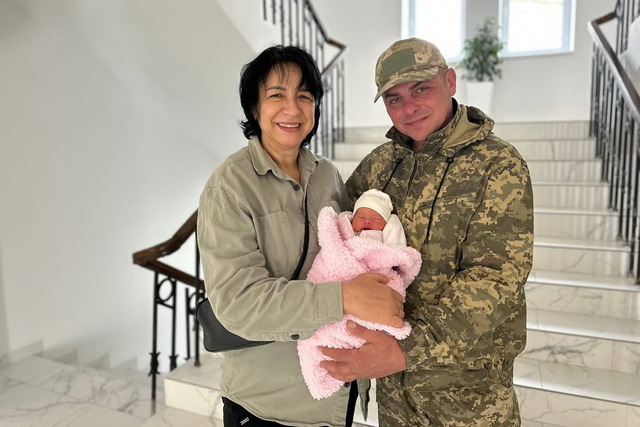 Военнослужащая из Кривого Рога родила в 52 года