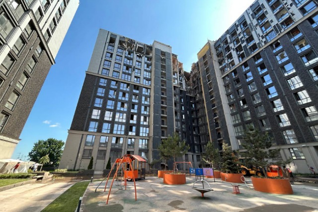 Як у Дніпрі відновлюють ЖК «Женева»