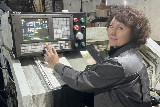 Дніпрянки продовжують освоювати чоловічі професії