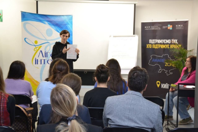 Студент з Дніпра стажується в Апараті Верховної Ради України!