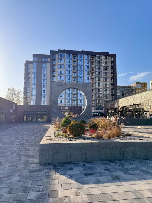 На житловому масиві Перемога відкрили новий громадський простір