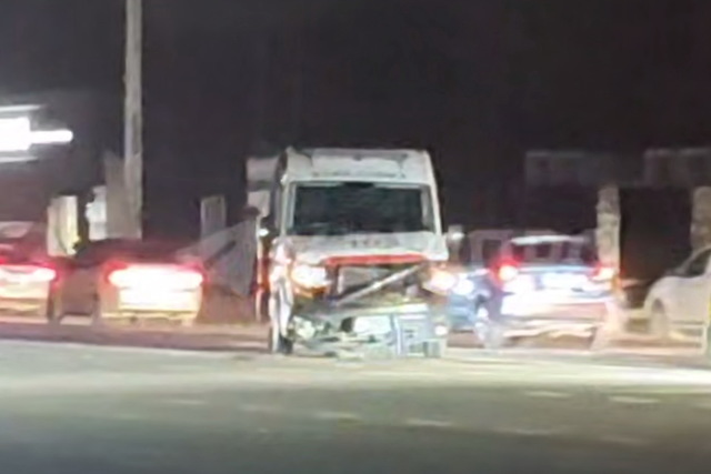 У Дніпрі на Слобожанському карета швидкої потрапила у серйозну ДТП: є постраждалі