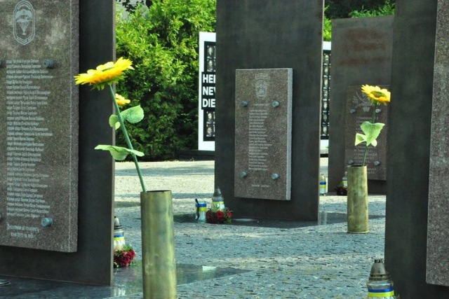 Ілюстративне фото. У Дніпрі планують встановити два пам’ятники загиблим військовим за понад 12 млн грн