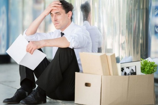 Ряд професій зникають з ринку праці в Україні: кому тепер важко знайти роботу